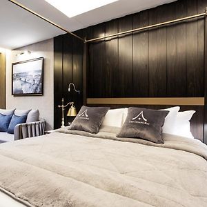 Heritage Junior Suite